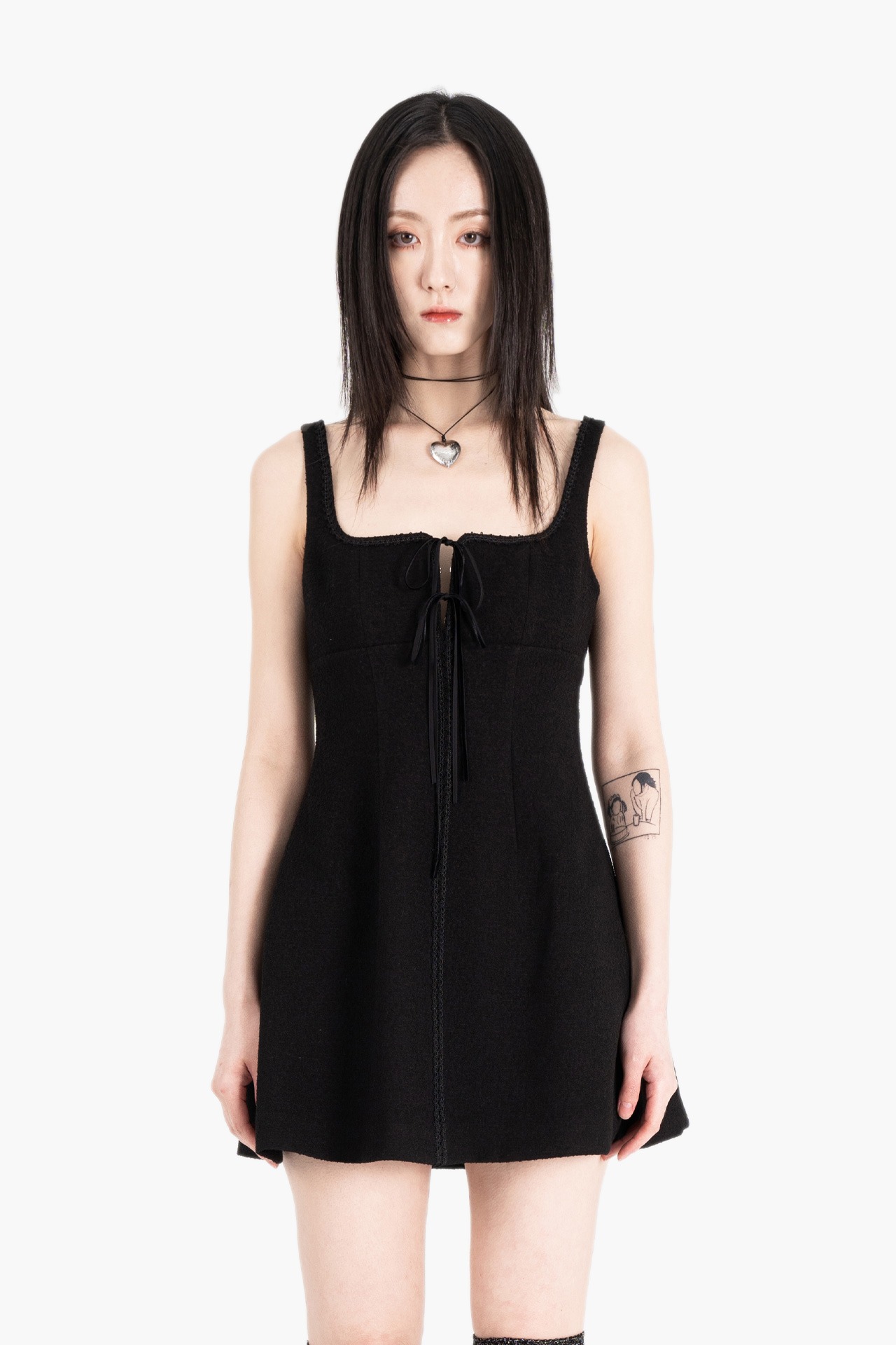 [아이브 원영 착용] BLACK LACE CUT OUT DRESS (06/15일 3차 재입고예정)