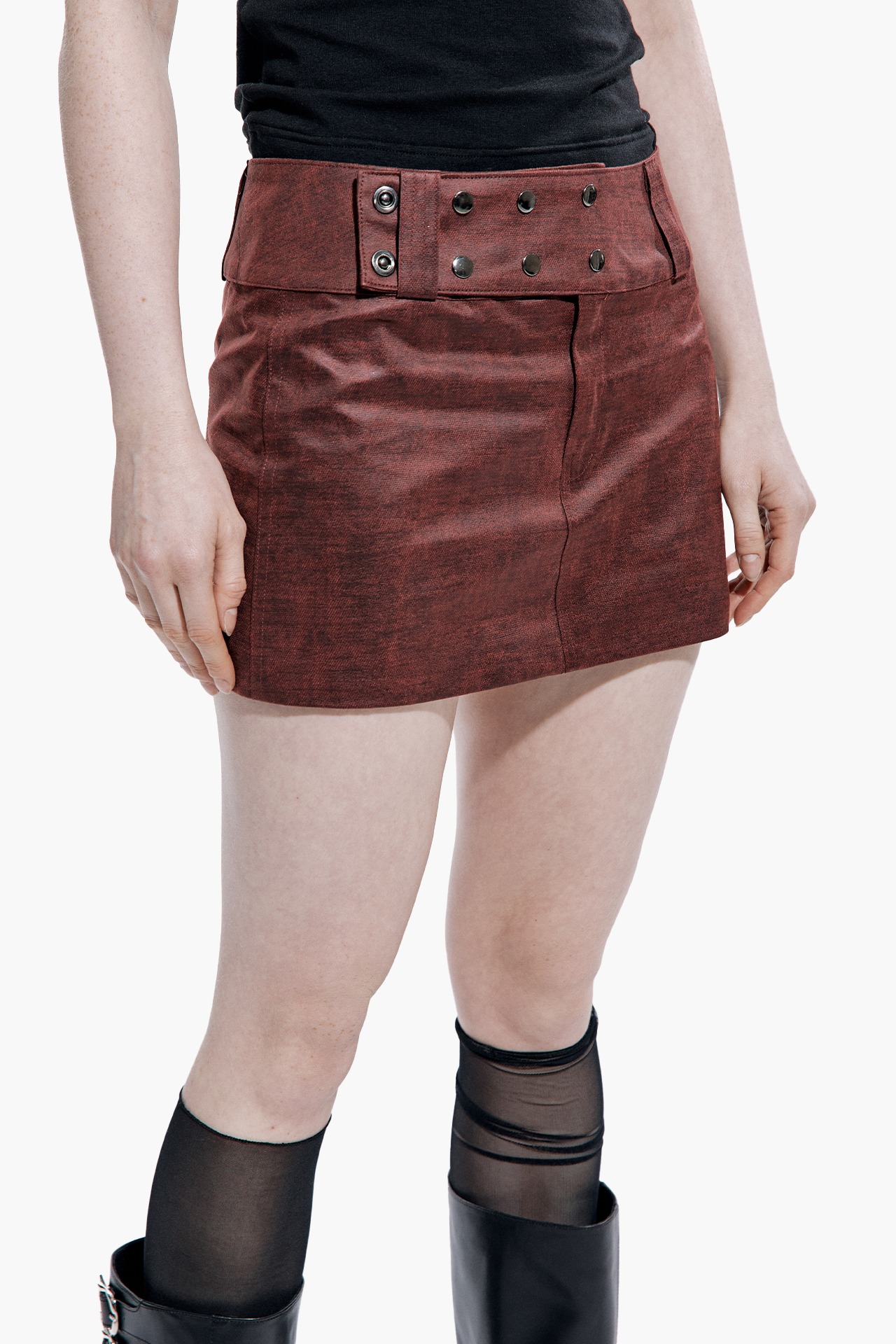 LOW-RISE VINTAGE LEATHER SKIRT WINE